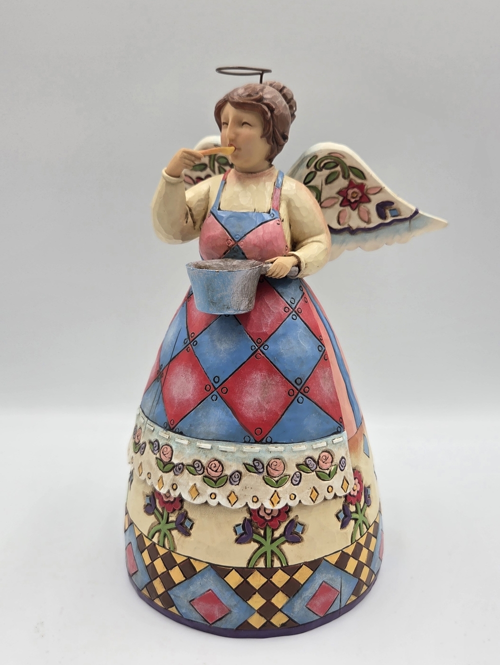 2006 Jim Shore Heartwood Creek BLESS THIS KITCHEN Angel